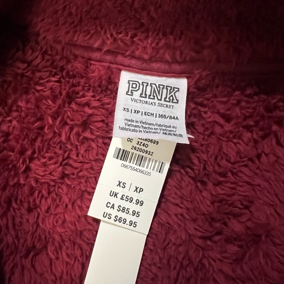 Victoria’s Secret pink fuzzy sweatshirt NWT - Picture 3 of 6